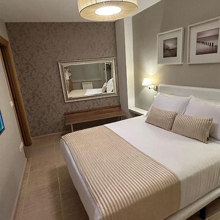 Piso Zentro Calatayud Apartment ภายนอก รูปภาพ